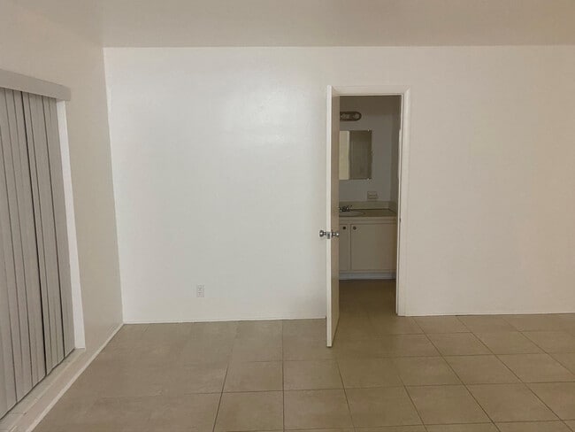 Photo - 4328 SW 6th St Unit 206