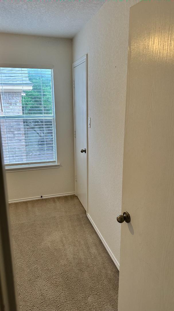 Photo - 7919 Martinelli