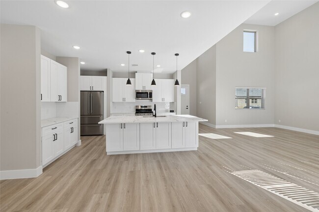 Photo - 20019 Venetto St