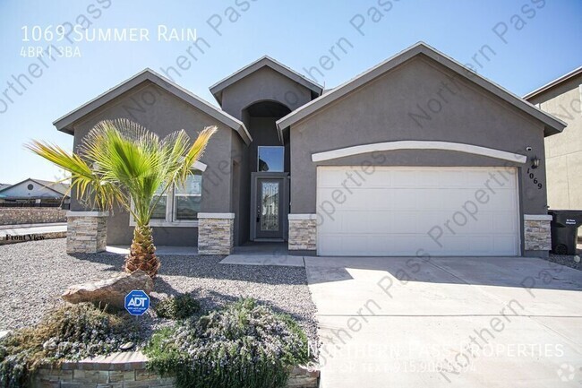 Building Photo - Stunning 4-Bedroom, 3-Bathroom Home Equipp...