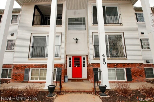 Building Photo - 480 Baldwin Ave Unit 20