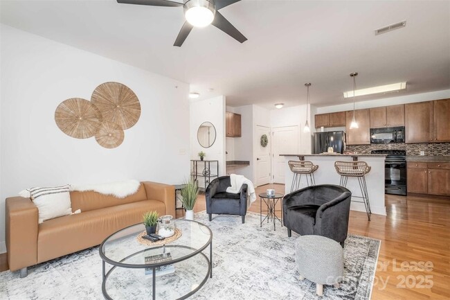 Photo - 630 Calvert St Unit 409