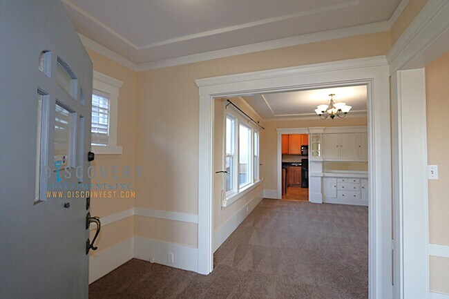 Photo - 4640 Park Blvd Unit 4640