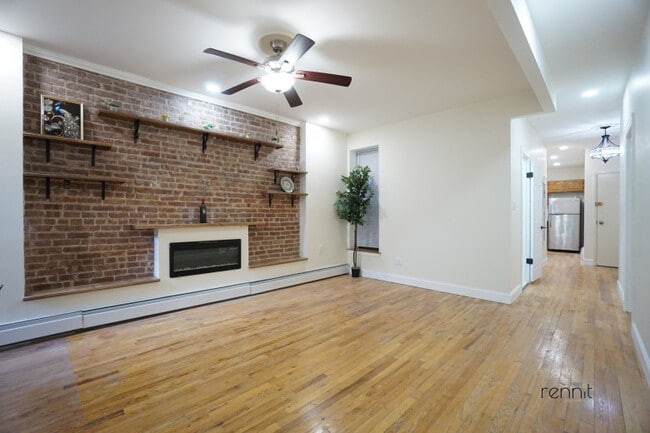 Photo - 310 Patchen Ave Unidad #2