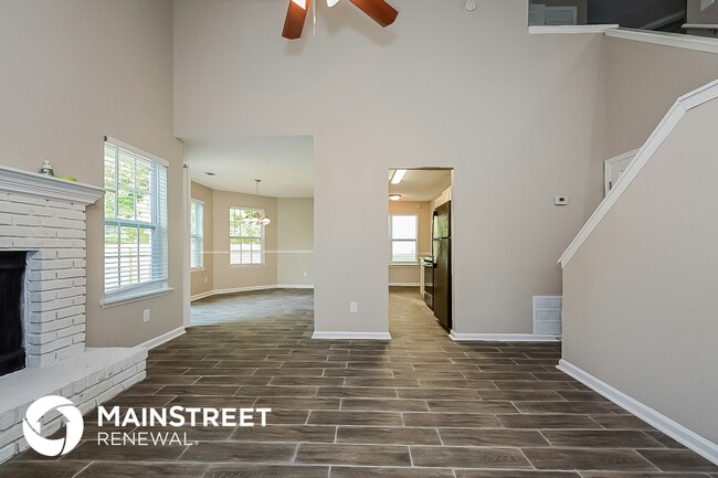 Photo - 1021 Brandon Hill Way