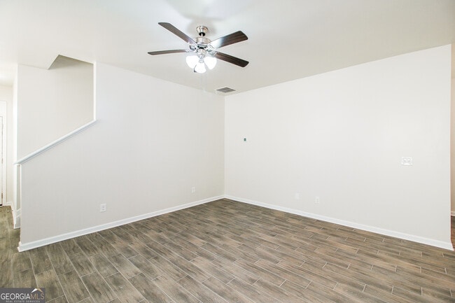 Photo - 85 Milton Dr