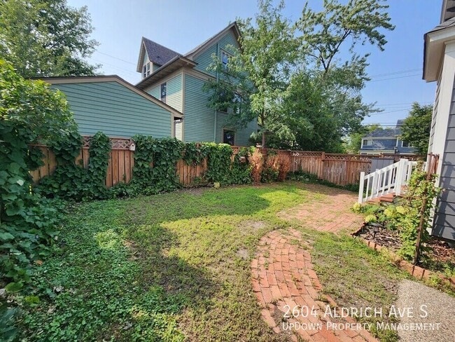 Photo - 2604 Aldrich Ave S