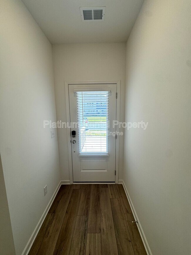 Photo - 2805 Habibi Ct