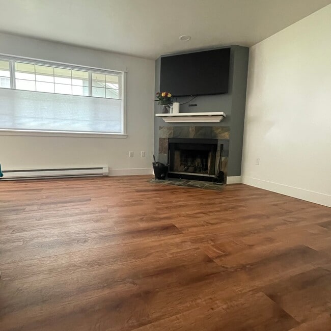 Photo - 755 5th Ave NW Unidad C-103