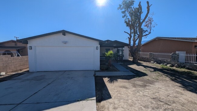 Building Photo - 66055 Flora Ave