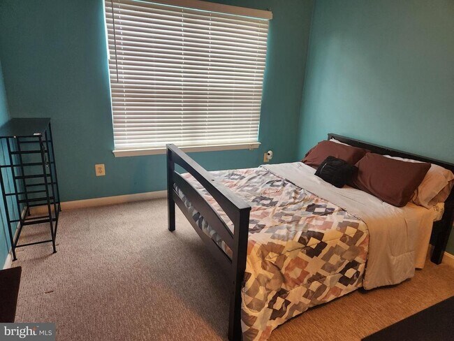 Photo - 20934 Freedom Run Dr