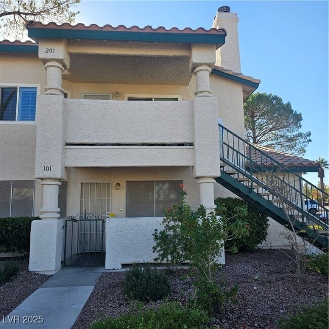 Building Photo - 1404 Oak Rock Dr Unit 101
