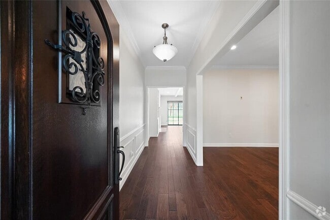 Building Photo - 12707 Trail Hollow Dr Rental