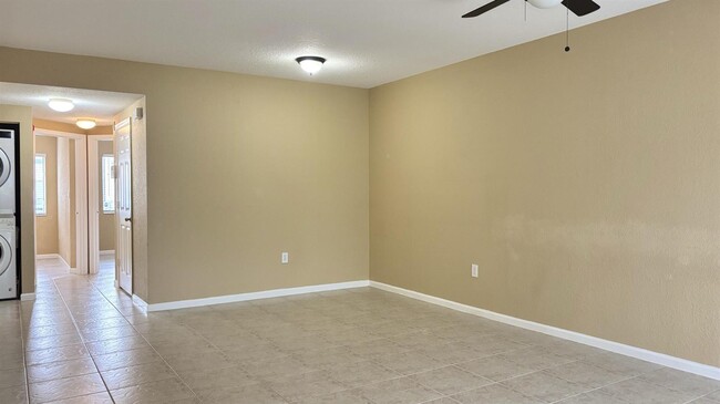 Photo - 1103 Golden Lakes Blvd Unit 1011