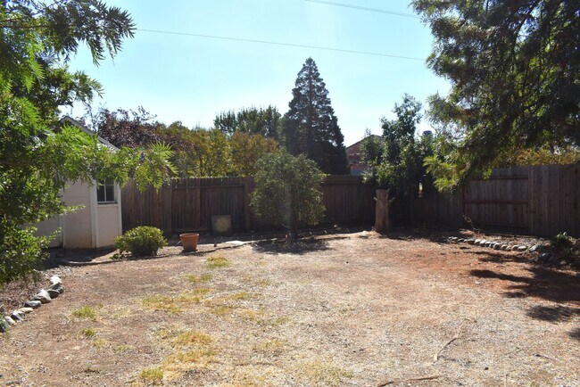 Photo - 8935 Bertwin Way