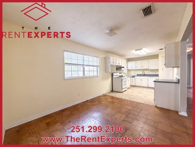 Photo - 550 Tamworth Ct