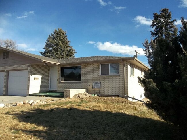 Lovely Duplex in Loveland: Your New Home A... - Lovely Duplex in Loveland: Your New Home A...