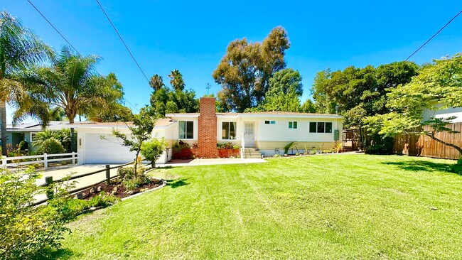 Building Photo - Charming, Light, Bright, and Lovely Single... Rental