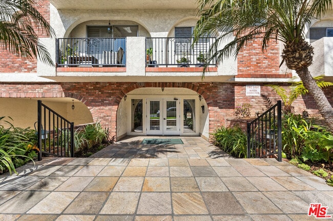 Photo - 125 Montana Ave Unidad 203 Rental