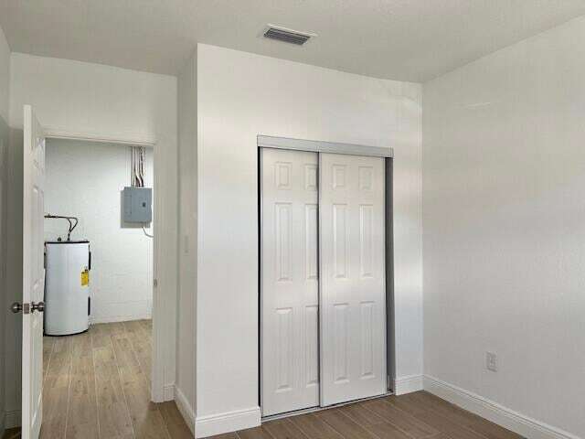 Photo - 491 W Jordan Blvd