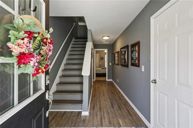 Photo - 2495 Ivey Crest Cir