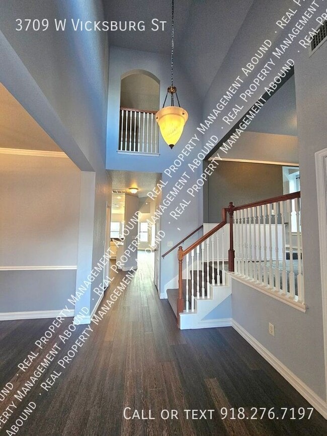 Photo - 3709 W Vicksburg St