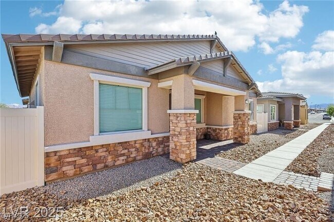 Building Photo - 209 Bellini Peak Ave Rental