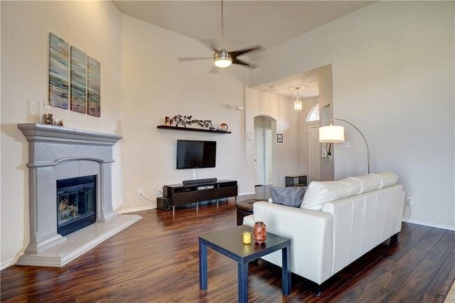 Photo - 12833 Danville Dr