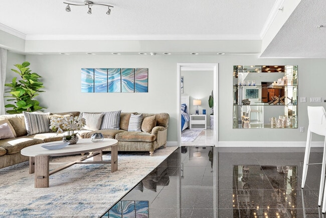 Building Photo - 1551 N Flagler Dr Unit 916-917