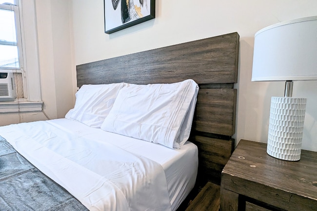 Photo - 108 Gotthart St