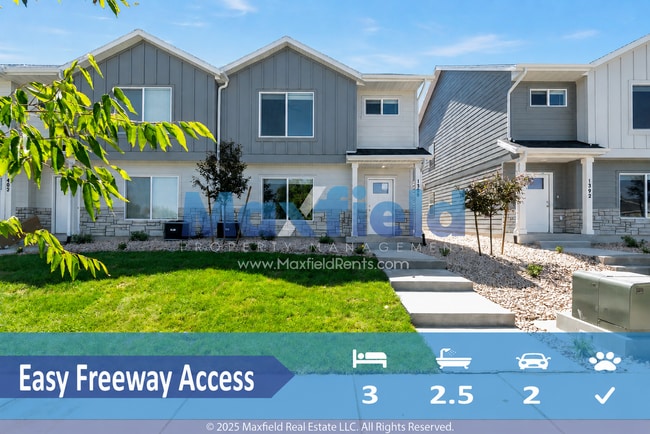 Building Photo - Modern 3-Bedroom, 2.5-Bathroom Townhome Near Highway 6 and I-15 - END UNIT