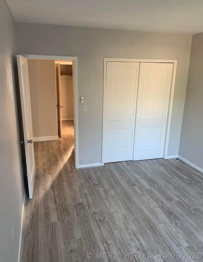 555 SW 16th Ave Unit 13