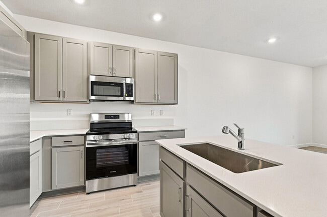 Photo - 3640 Spanish Cedar Pl
