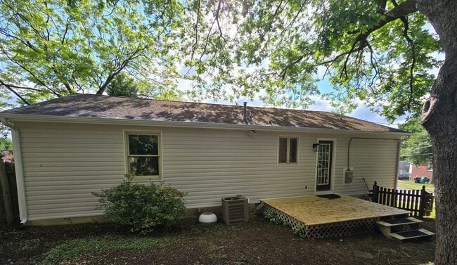 Photo - NEWLY REMODELED 3 bedroom house in Colonial Heights