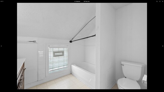 Photo - Beautiful 2-Bed 2-Bath Unit in St. Paul - Available Now! Unidad 1