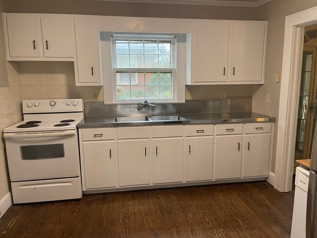 Photo - 7006 Sardis Rd