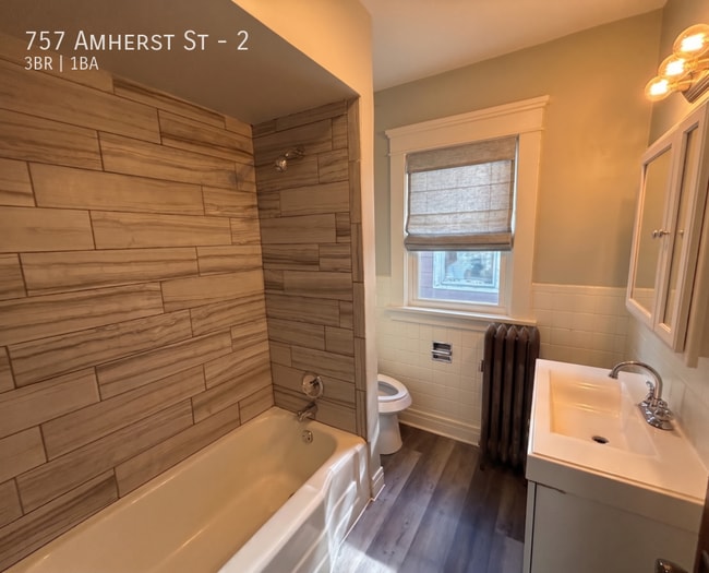 Photo - 757 Amherst St Unit 2