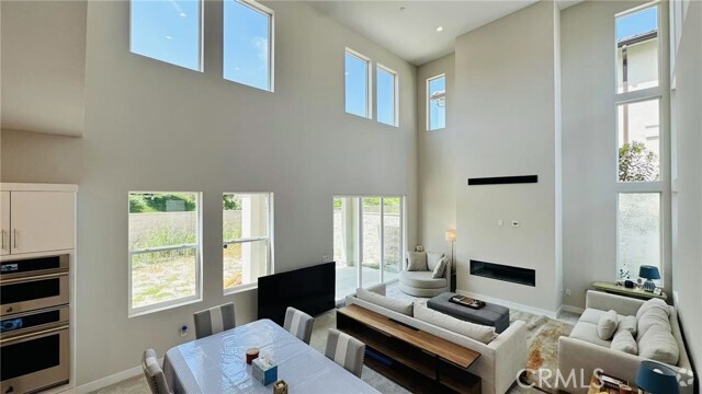 Building Photo - 151 Holliston Rental