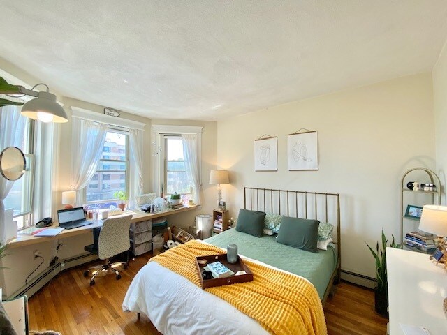Photo - 1645 Commonwealth Ave Apartments Unit 12