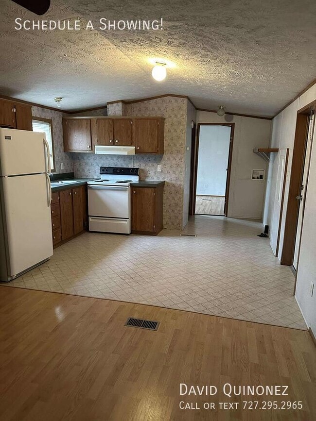 Photo - 200 Whittington Dr