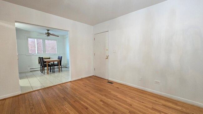 Photo - 5472 W Higgins Ave Unit 1C