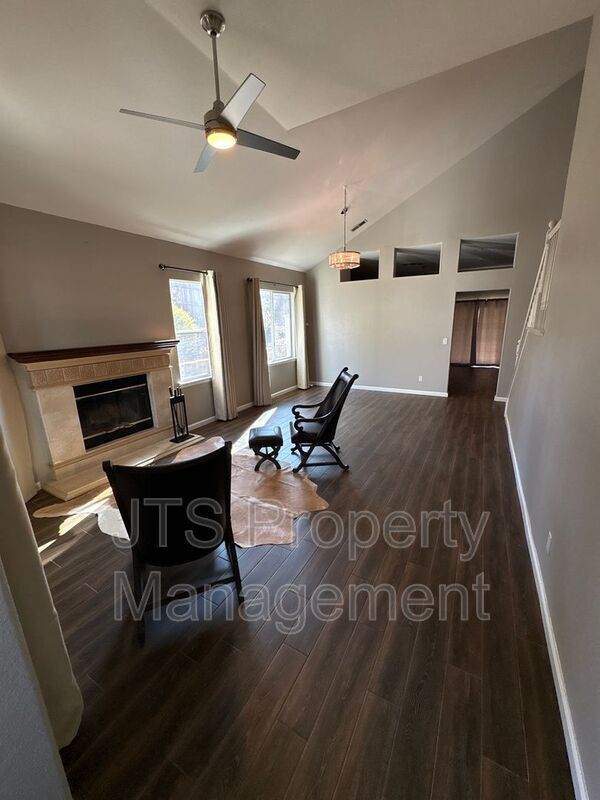 Photo - 6521 Turnstone Way