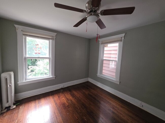 Photo - 135 Quincy St