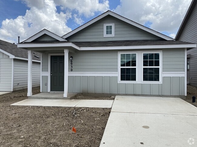 Building Photo - 6930 Sunspot Rental