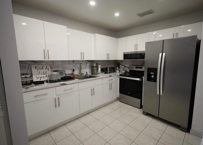 Photo - 4306 SW 131st Ave