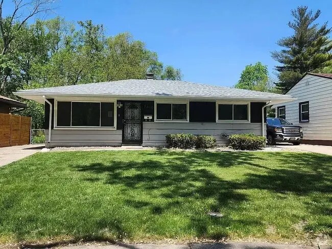 Building Photo - 3816 E 14th Ave Rental