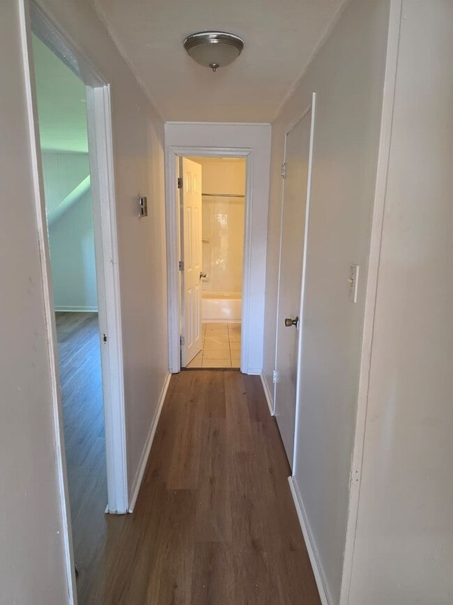 37 Highland Park Pl