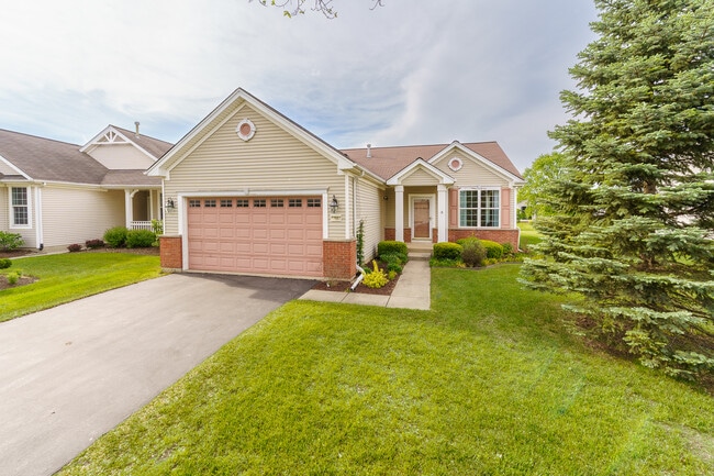 Photo - 12960 Big Horn Dr House