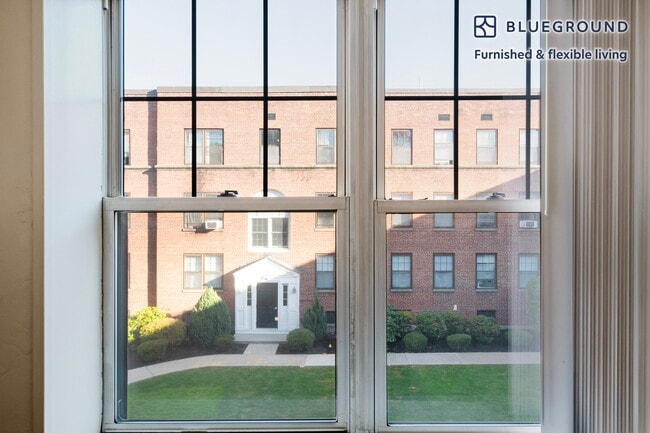 Photo - 270 Harvard St Unit FL2-ID1274