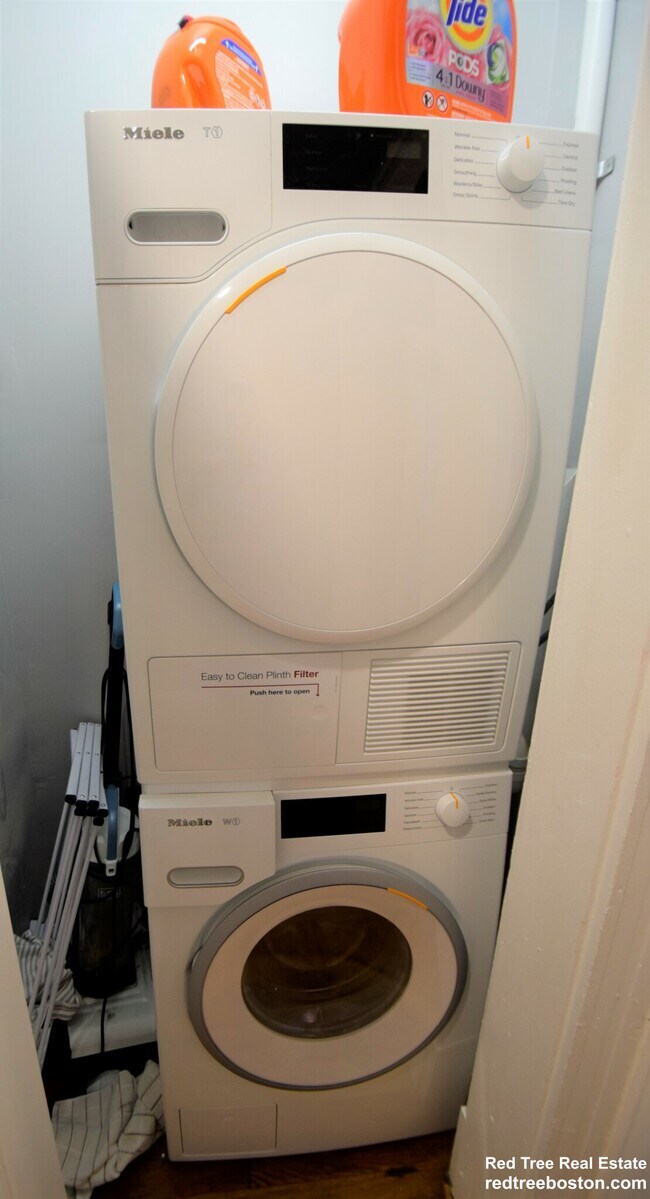 Photo - 235 Chestnut Hill Ave Unidad 1